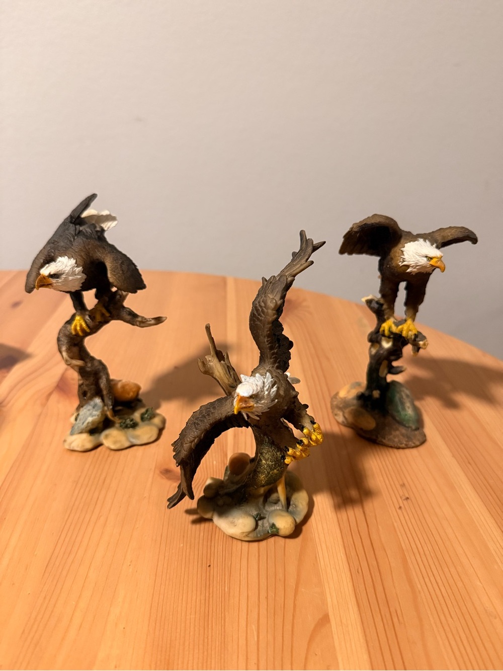 SW Reflections Collection/Set of 3 Bald Eagle Figurines - Brown & White